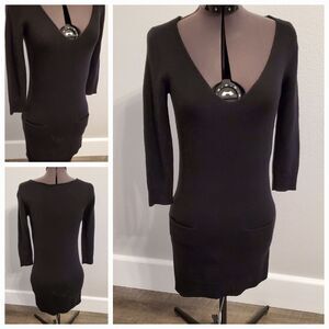 Express Women's Mini Knit Dress XS Black Wool Blend V-Neck 3/4 Sleeve LBD